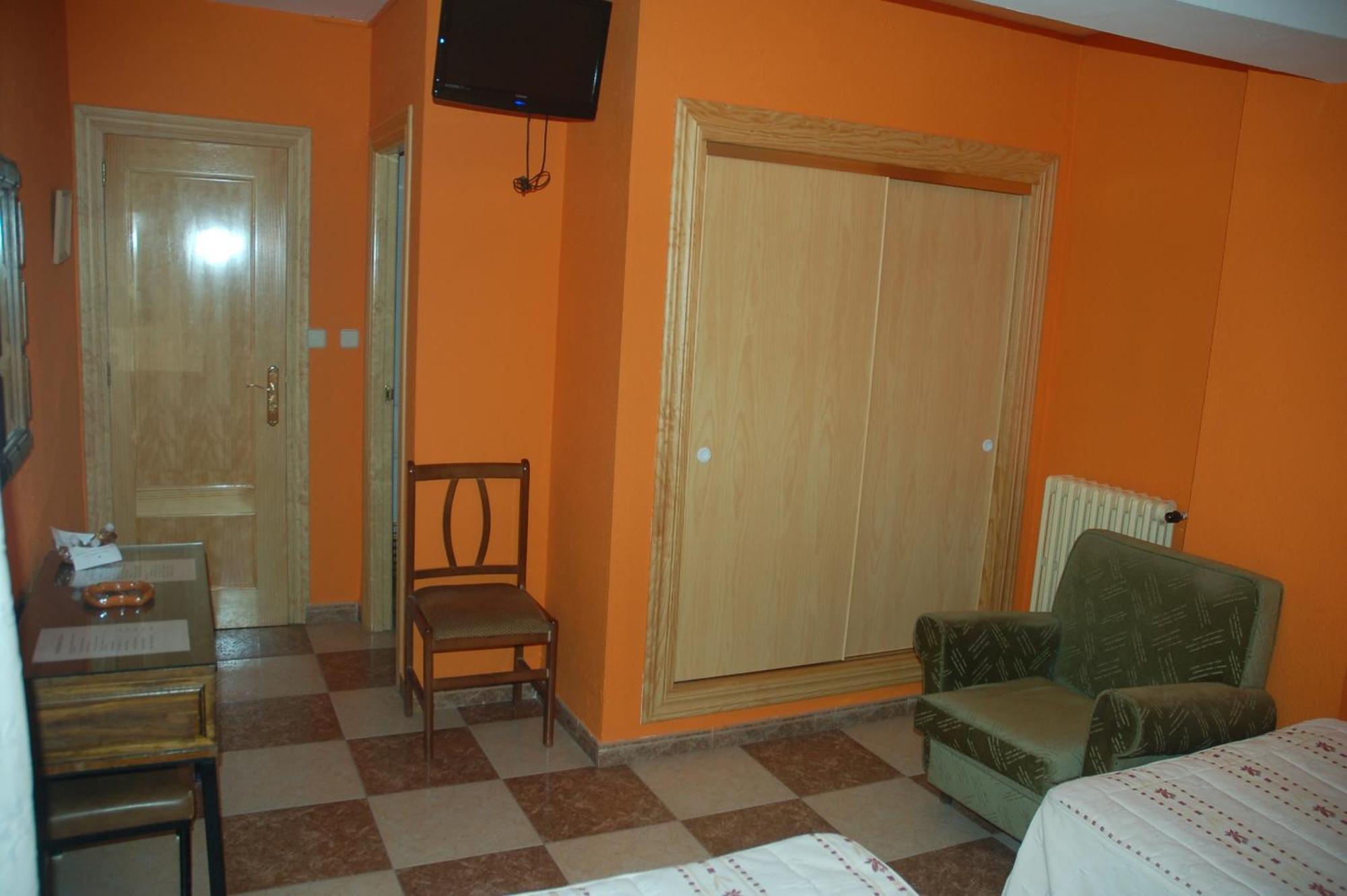 Hostal Residencia Castilla Cuenca  Exterior foto
